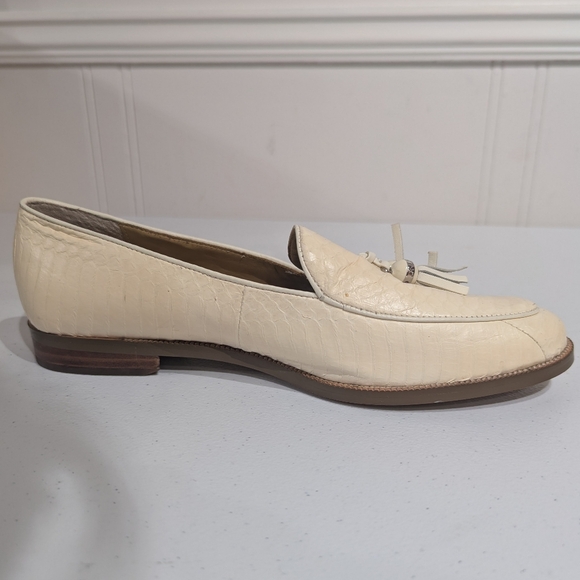 Ralph Lauren Brindy Snakeskin loafer - cream - size 7.5B *minor imperfection - Picture 5 of 13
